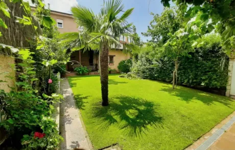 jardín privado de la casa rural